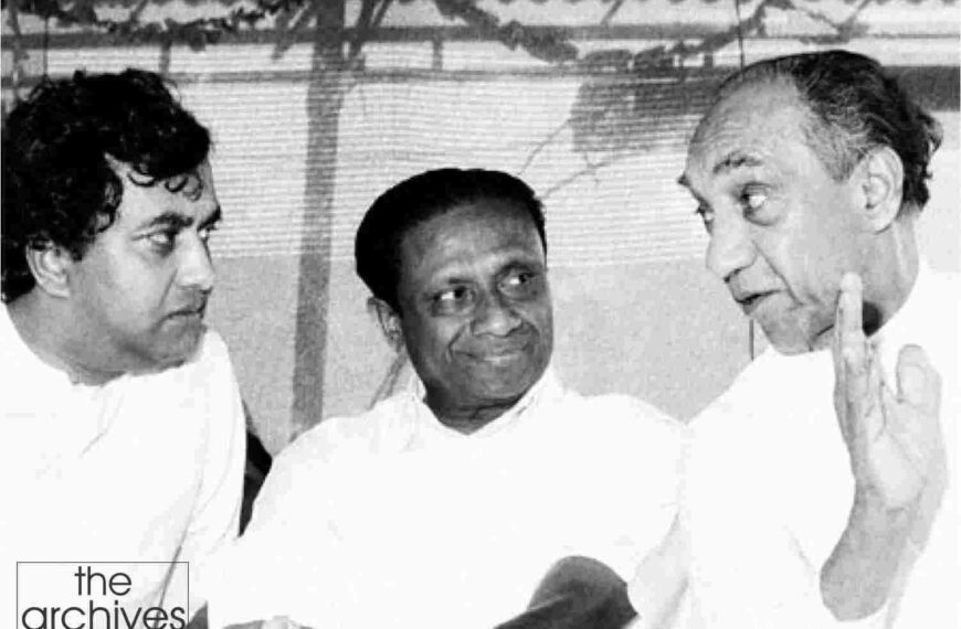 කම්කරු මාවත ඉතිහාසයෙන්: ආර්ථික කඩා වැටීමේ බර කම්කරුවන් මතට – ආර්. ප්‍රේමදාස යූඇන්පී ප්‍රතිපත්ති පැහැදිලි කරයි