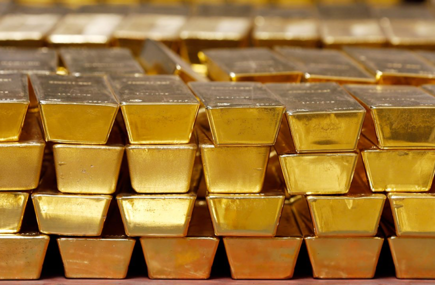 Gold price surge continues, passing the $4,000 mark
